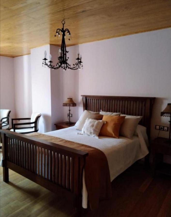 Casa Rosalia Hotel Лобиос Екстериор снимка